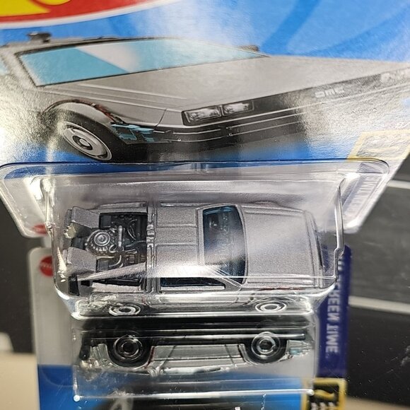 Hot Wheels DeLorean Time Machine  HW Screen Time 167/250 Back to the Future - Picture 3 of 6